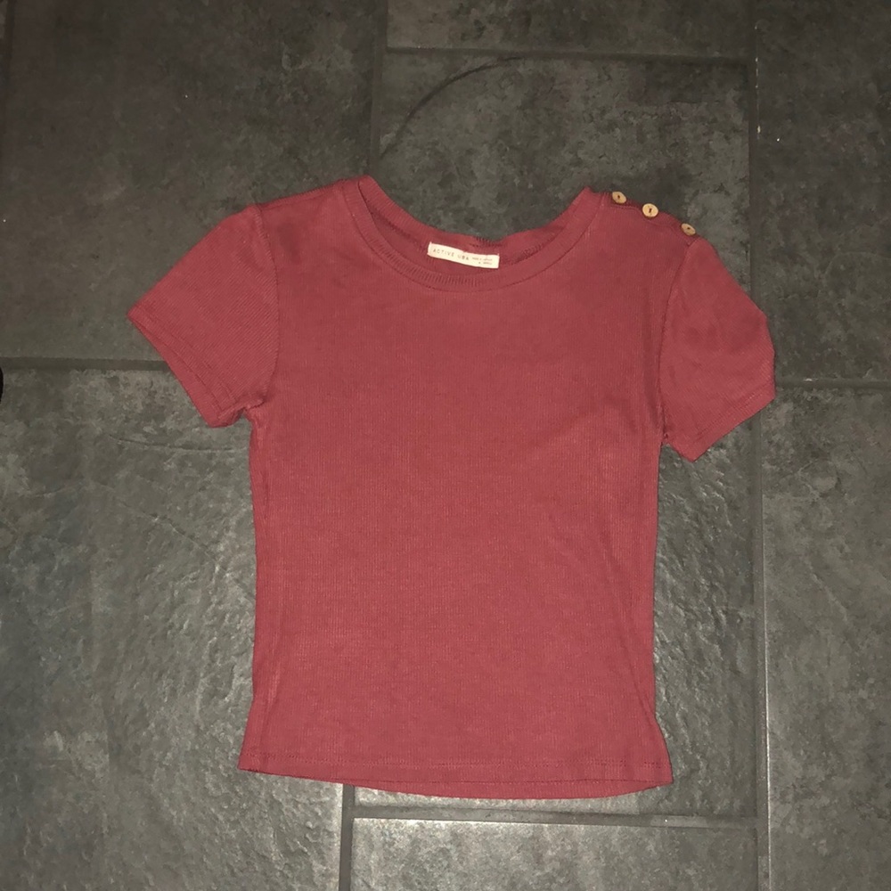 Women’s purple tee